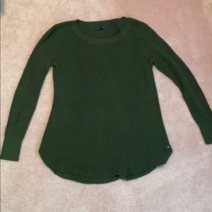 Green pullover sweater